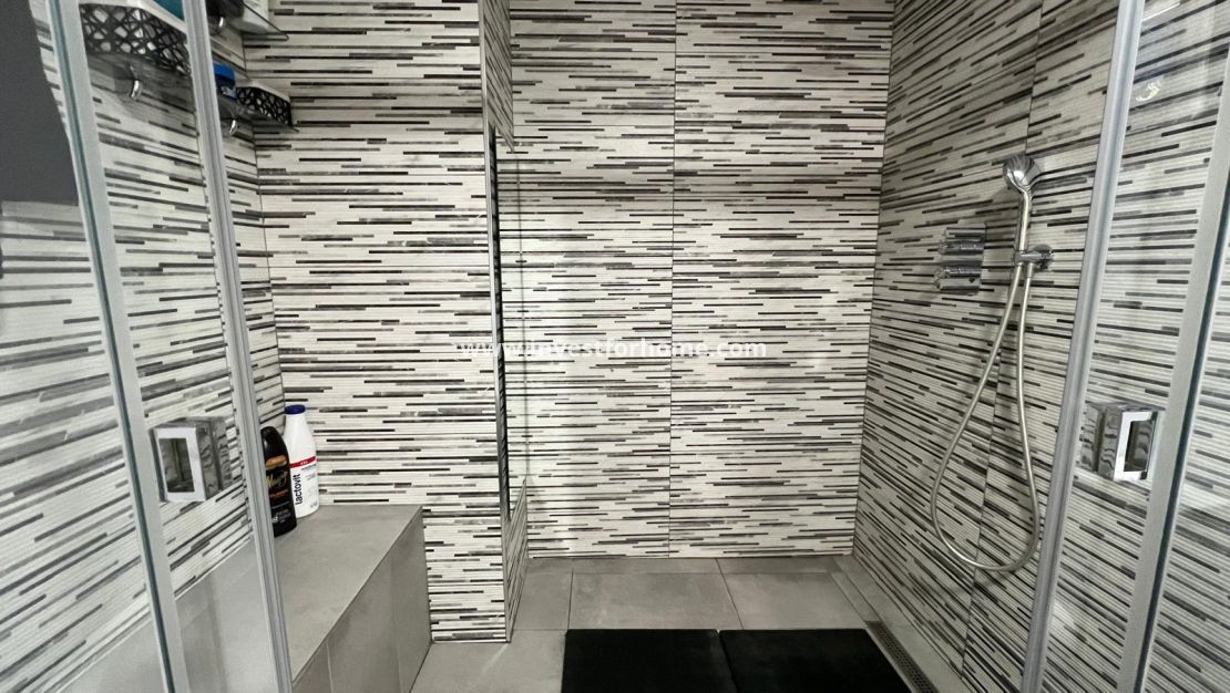 Reventa - Apartamento - Torrevieja - Playa del Cura