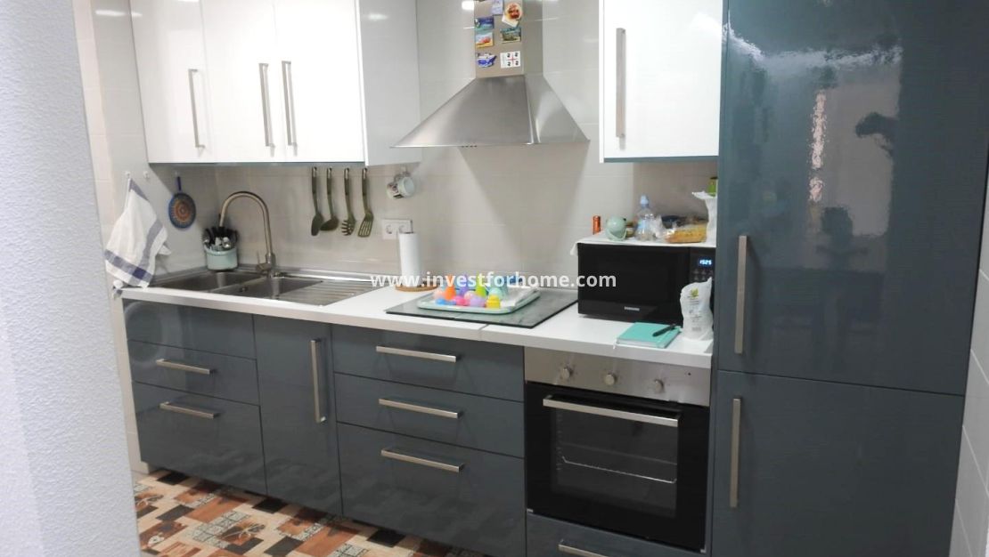 Reventa - Apartamento - Torrevieja - Playa del Cura