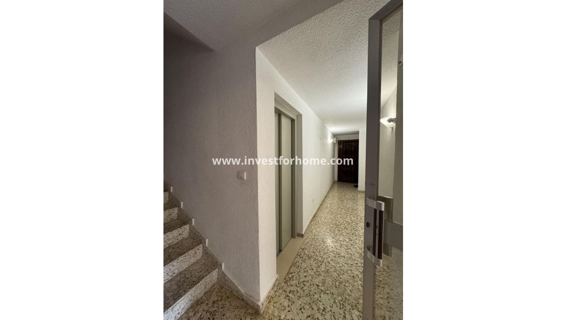 Reventa - Apartamento - Torrevieja - Playa del Cura