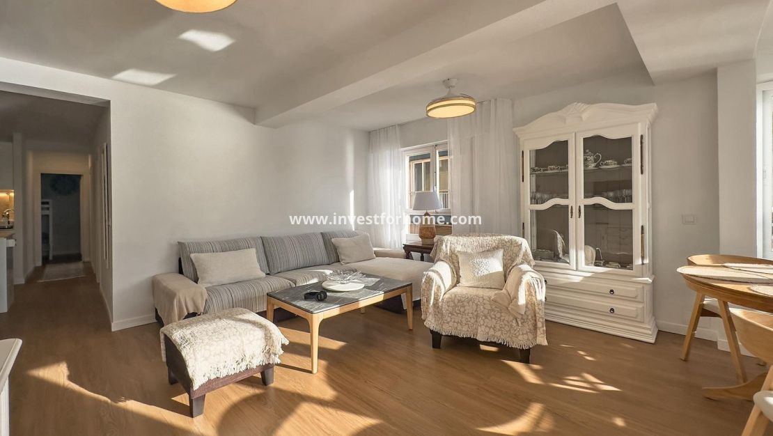 Reventa - Apartamento - Torrevieja - Playa del Cura