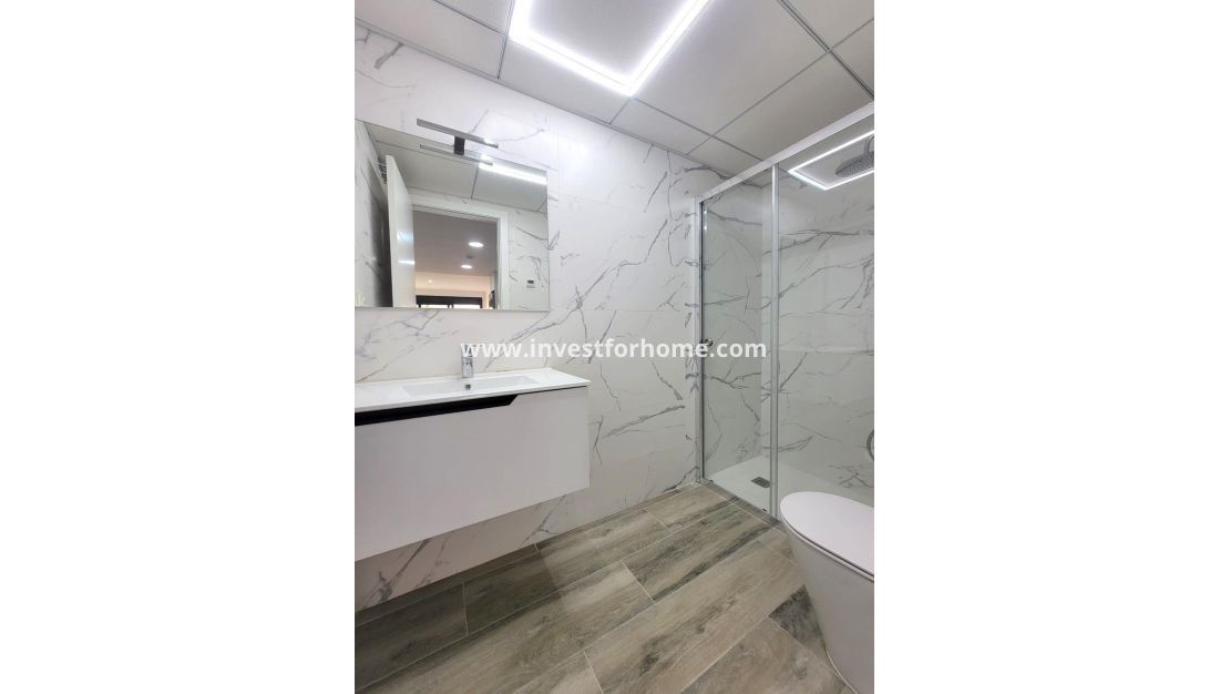 Reventa - Apartamento - Torrevieja - Playa del Cura