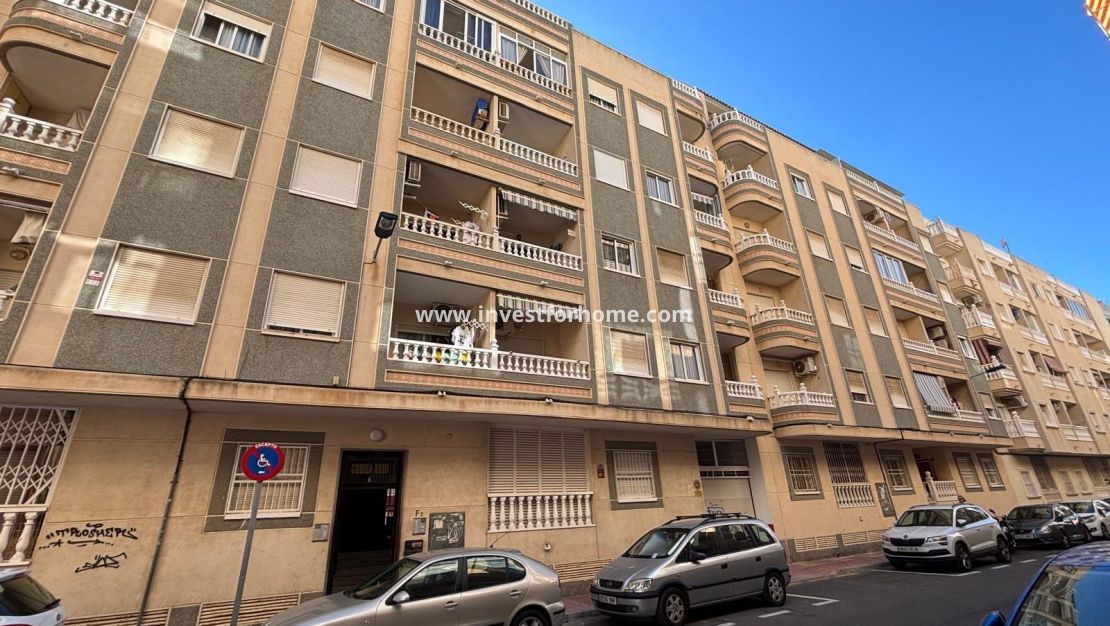 Reventa - Apartamento - Torrevieja - Playa del Cura