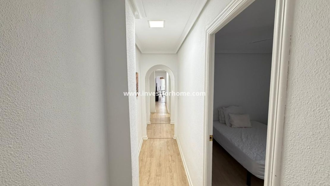 Reventa - Apartamento - Torrevieja - Playa del Cura