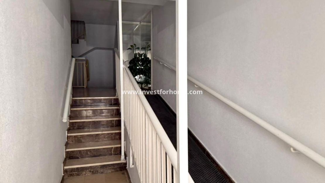 Reventa - Apartamento - Torrevieja - Playa del Cura