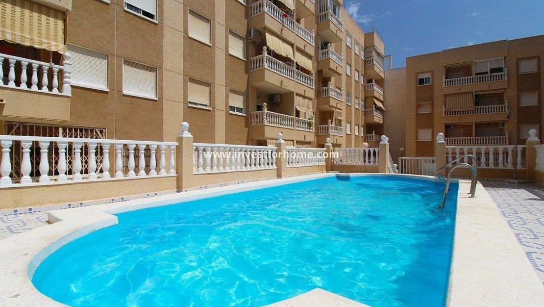 Reventa - Apartamento - Torrevieja - Playa del Cura