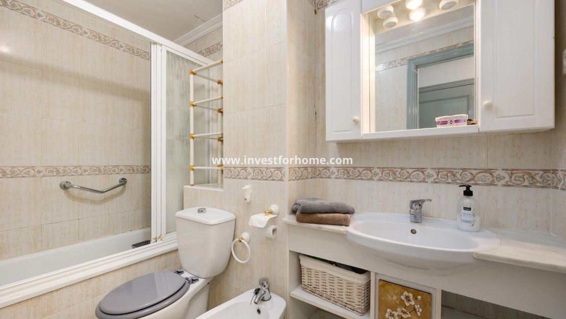 Reventa - Apartamento - Torrevieja - Playa del Cura