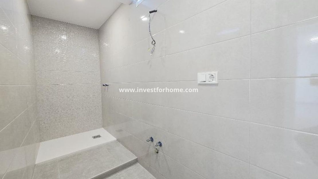 Reventa - Apartamento - Torrevieja - Playa del Cura