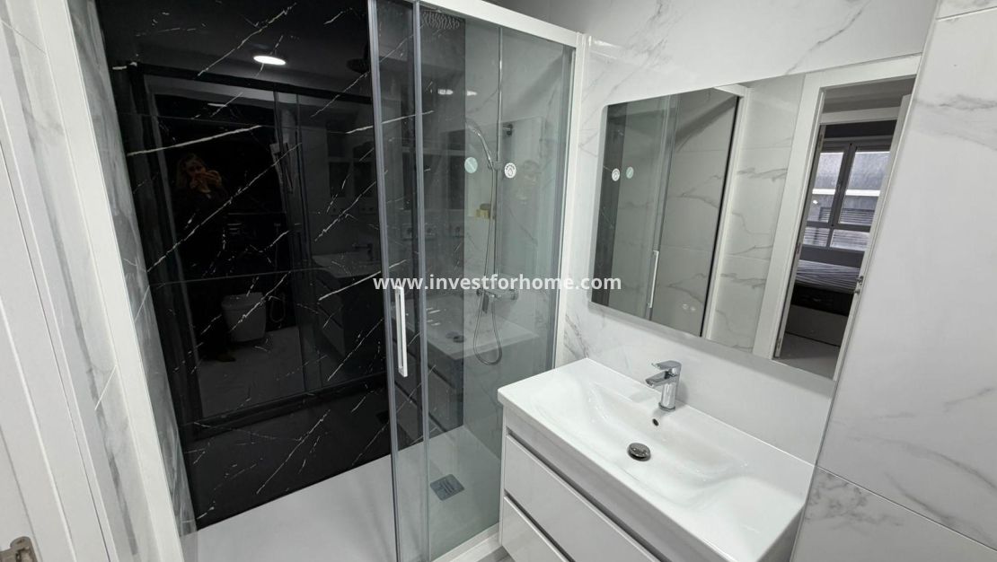 Reventa - Apartamento - Torrevieja - Playa del Cura