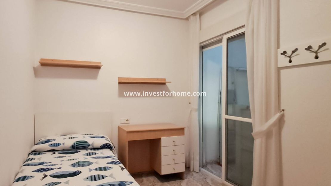 Reventa - Apartamento - Torrevieja - Playa del Cura