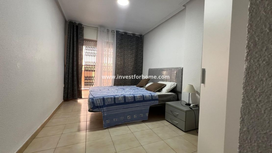 Reventa - Apartamento - Torrevieja - Playa del Cura