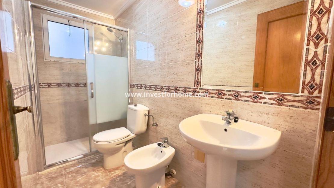 Reventa - Apartamento - Torrevieja - Playa del Cura