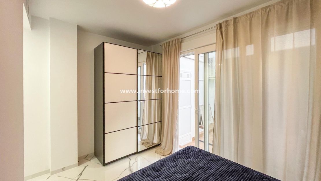 Reventa - Apartamento - Torrevieja - Playa del Cura