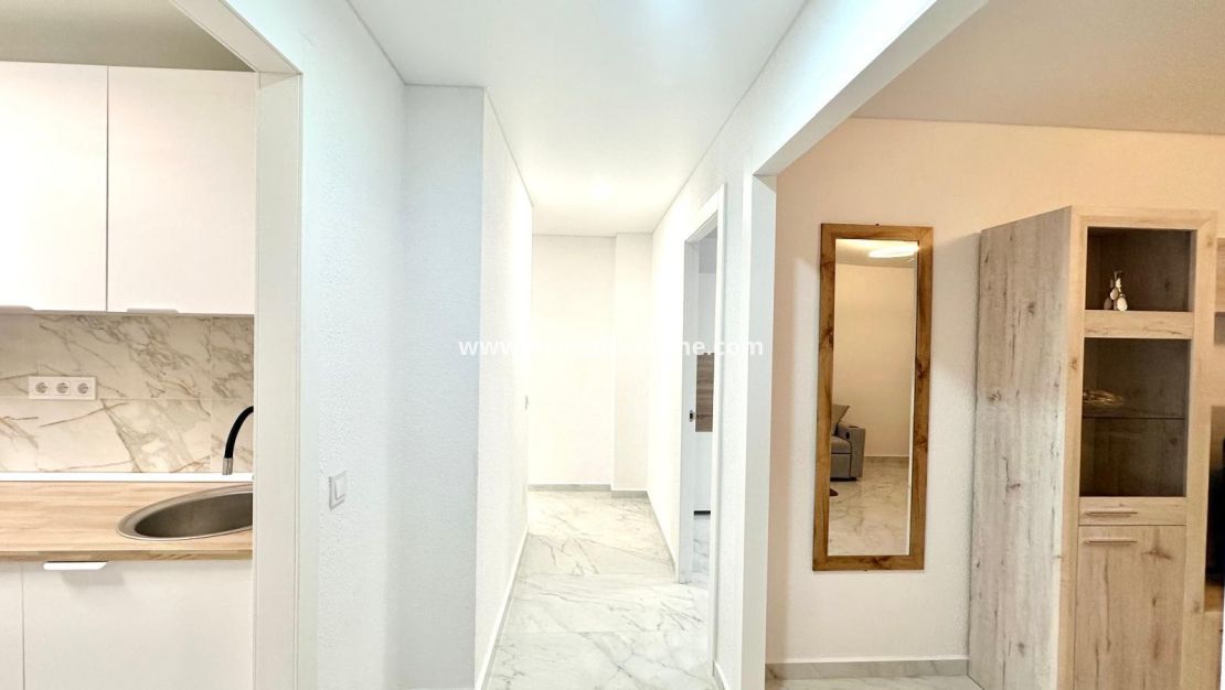 Reventa - Apartamento - Torrevieja - Playa del Cura