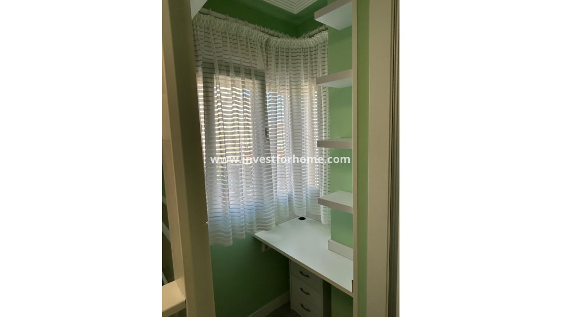 Reventa - Apartamento - Torrevieja - Playa del Cura