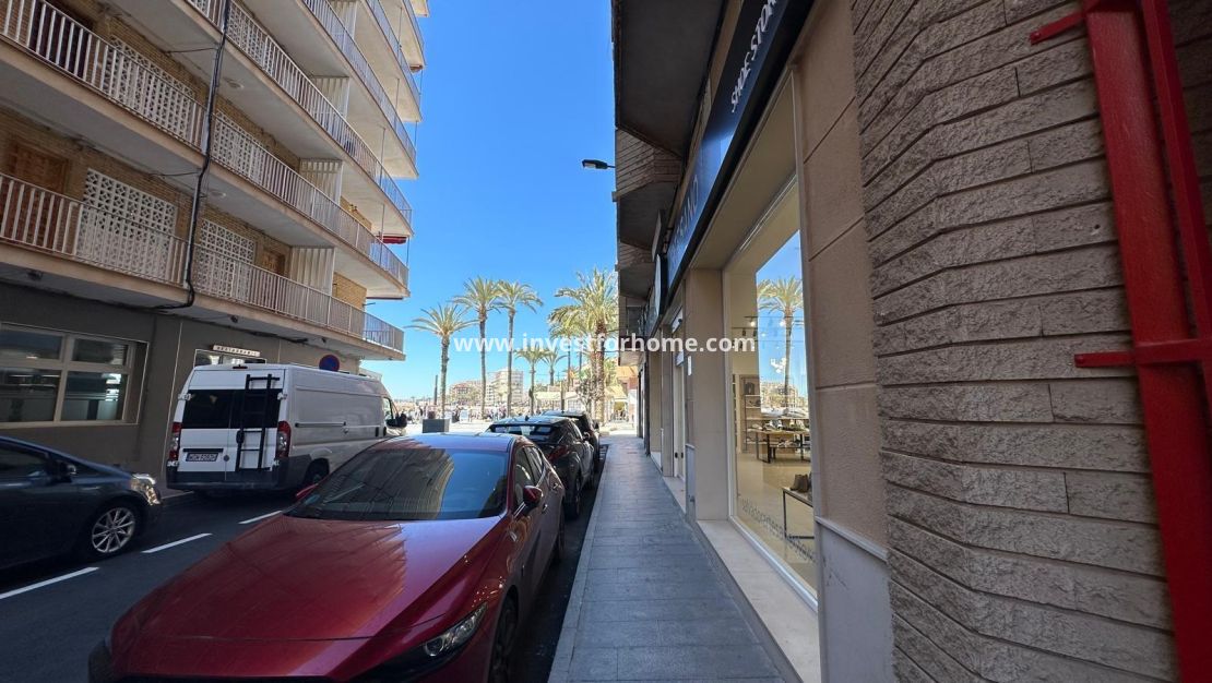 Reventa - Apartamento - Torrevieja - Playa del Cura