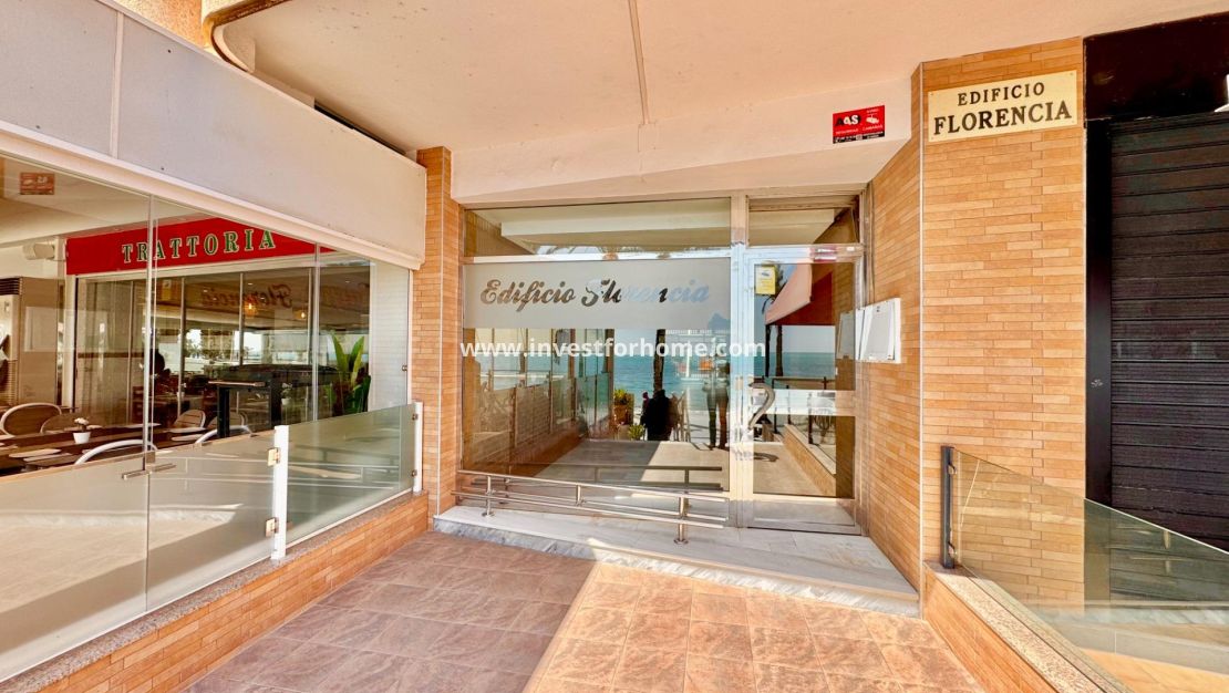 Reventa - Apartamento - Torrevieja - Playa del Cura