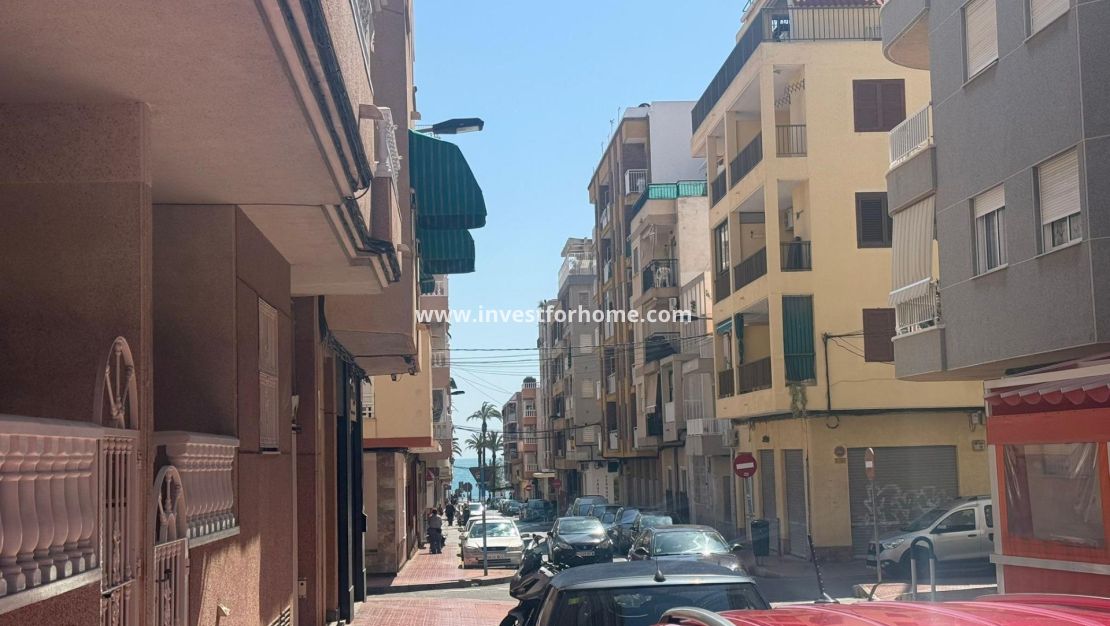 Reventa - Apartamento - Torrevieja - Playa del Cura