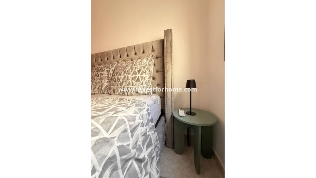 Reventa - Apartamento - Torrevieja - Playa del Cura