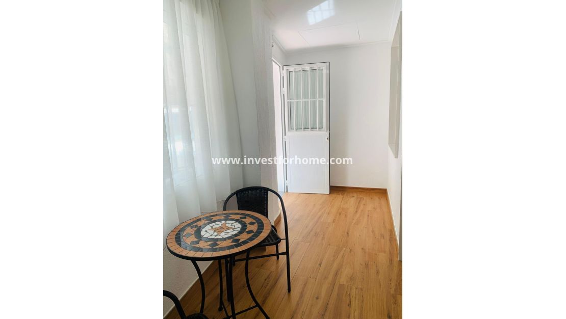 Reventa - Apartamento - Torrevieja - Playa del Cura