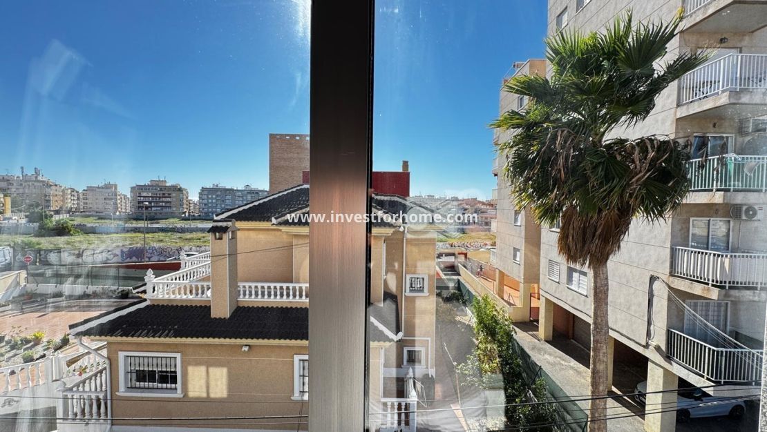 Reventa - Apartamento - Torrevieja - Playa del Cura