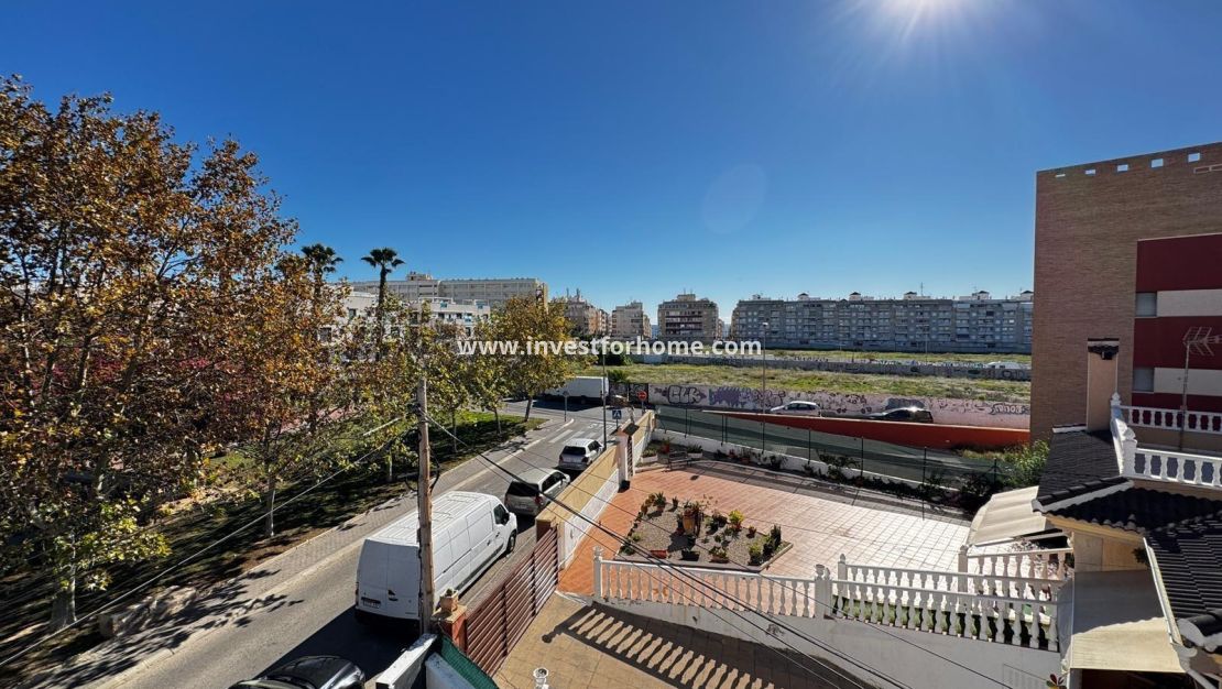 Reventa - Apartamento - Torrevieja - Playa del Cura
