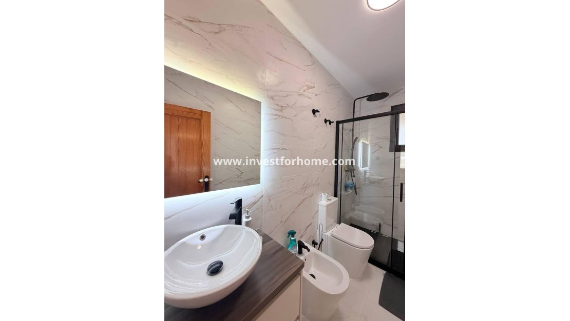 Reventa - Apartamento - Torrevieja - Playa del Cura