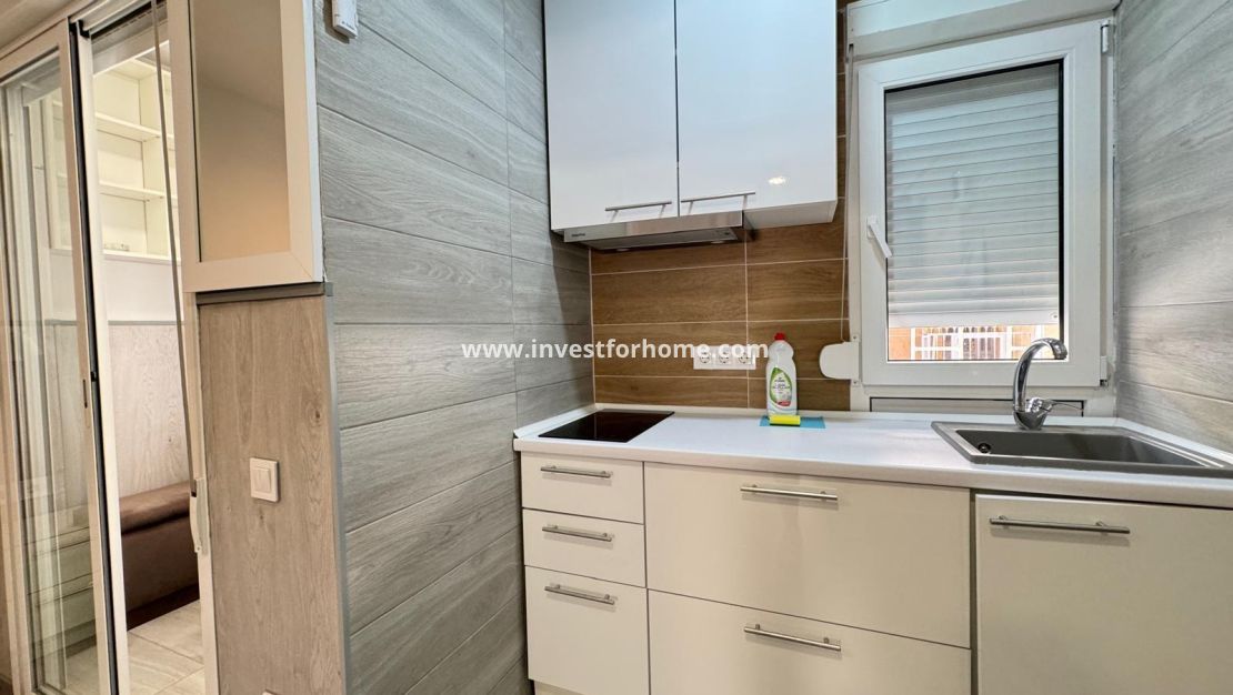 Reventa - Apartamento - Torrevieja - Playa del Cura