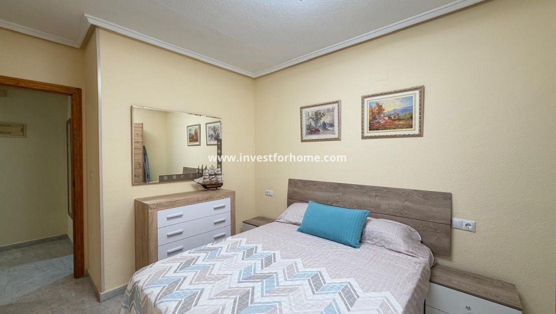Reventa - Apartamento - Torrevieja - Playa del Cura