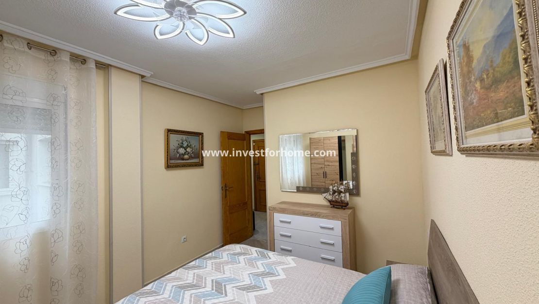 Reventa - Apartamento - Torrevieja - Playa del Cura