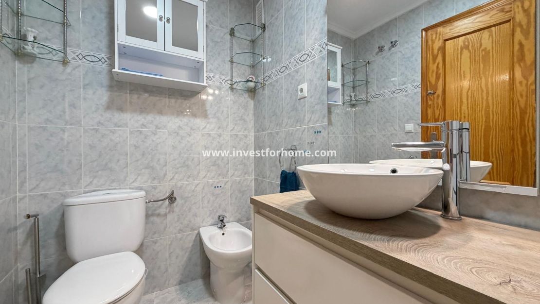 Reventa - Apartamento - Torrevieja - Playa del Cura