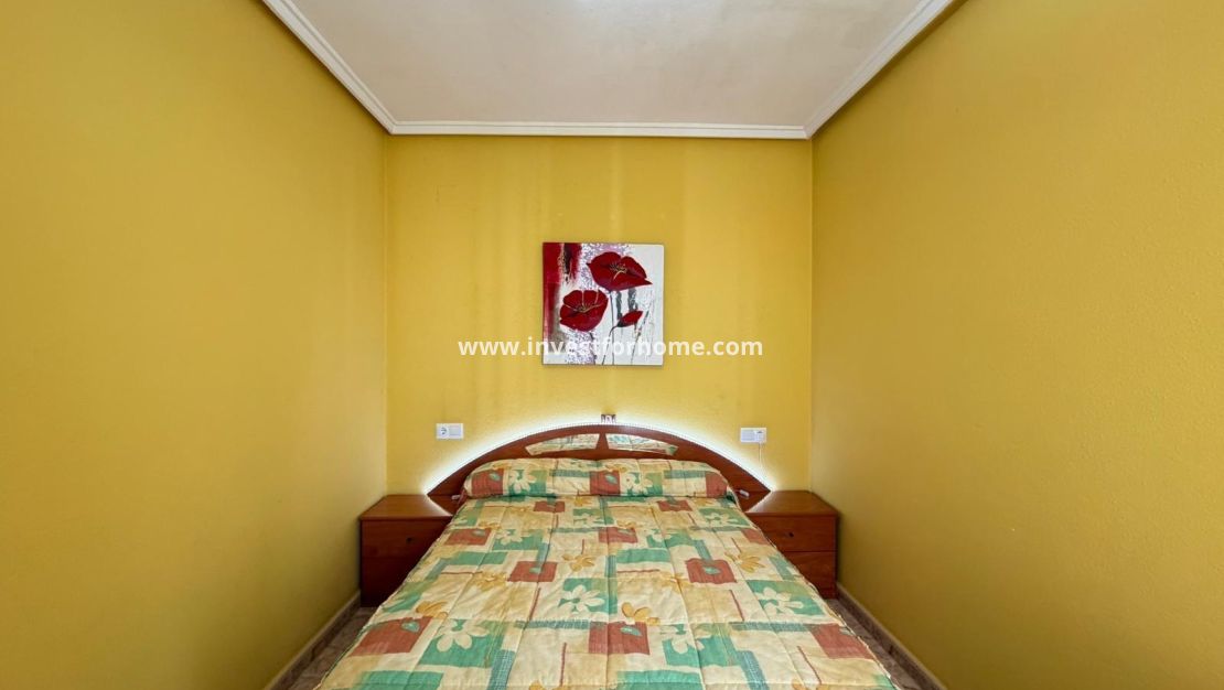 Reventa - Apartamento - Torrevieja - Playa del Cura