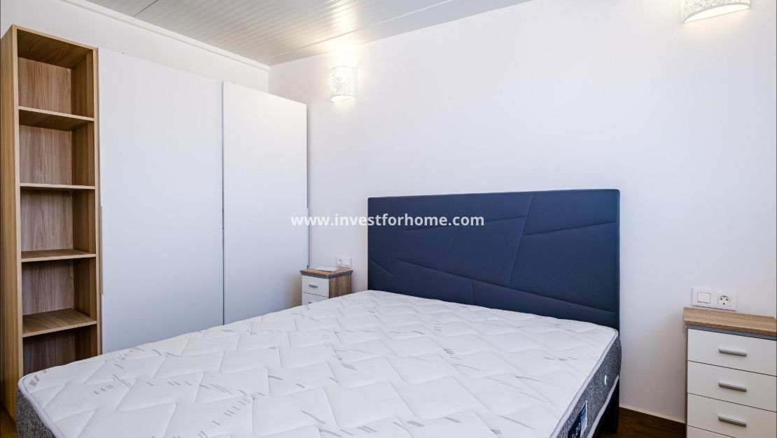 Reventa - Apartamento - Torrevieja - Playa del Cura