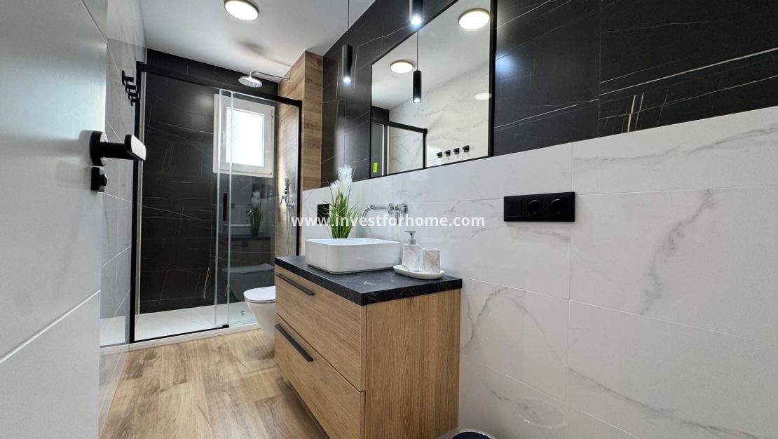 Reventa - Apartamento - Torrevieja - Playa del Cura