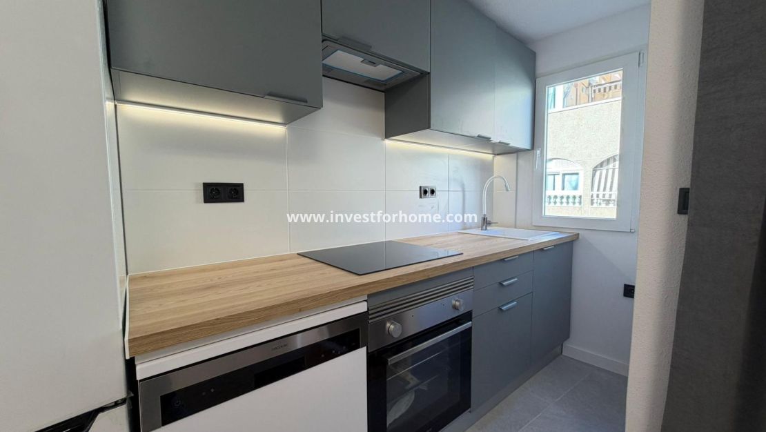 Reventa - Apartamento - Torrevieja - Playa del Cura