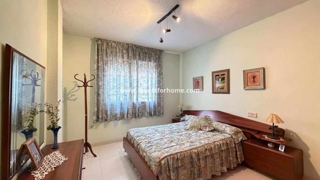 Reventa - Apartamento - Torrevieja - Playa del Cura
