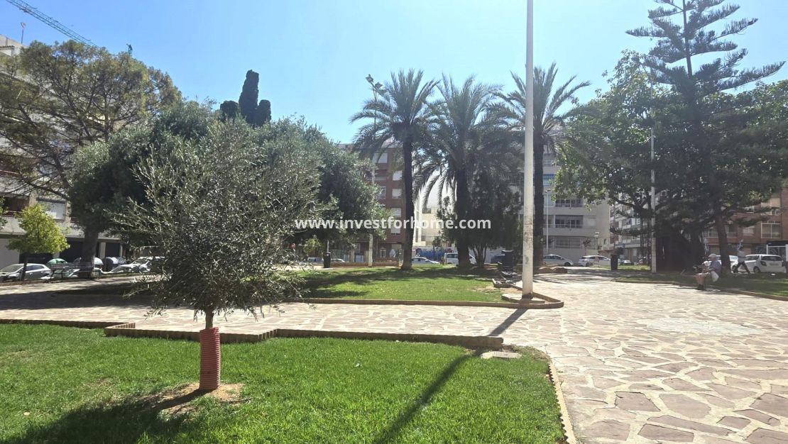 Reventa - Apartamento - Torrevieja - Playa del Cura