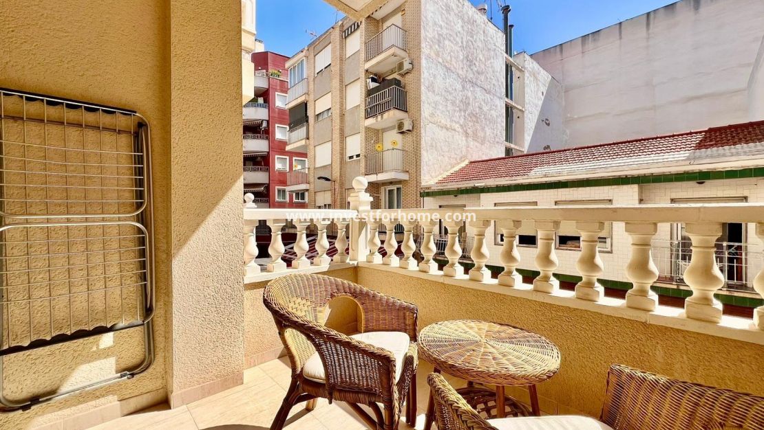 Reventa - Apartamento - Torrevieja - Playa del Cura