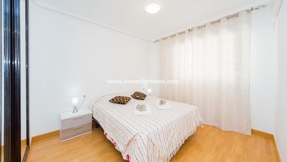 Reventa - Apartamento - Torrevieja - Playa del Cura
