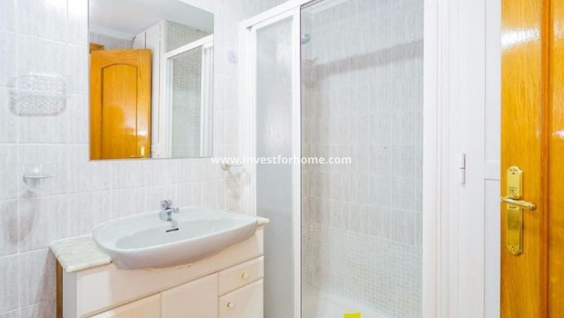 Reventa - Apartamento - Torrevieja - Playa del Cura