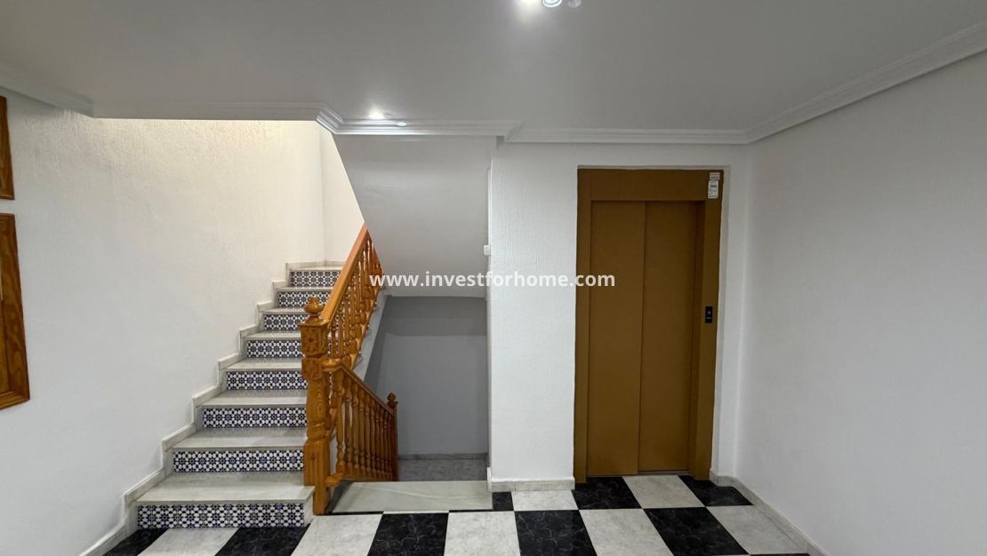 Reventa - Apartamento - Torrevieja - Playa del Cura