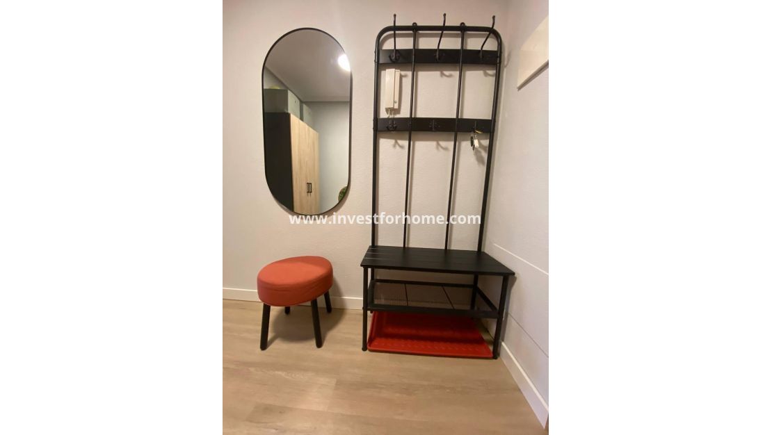 Reventa - Apartamento - Torrevieja - Playa del Cura