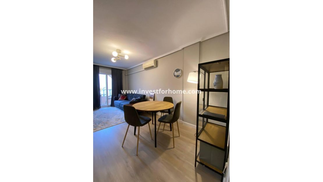 Reventa - Apartamento - Torrevieja - Playa del Cura