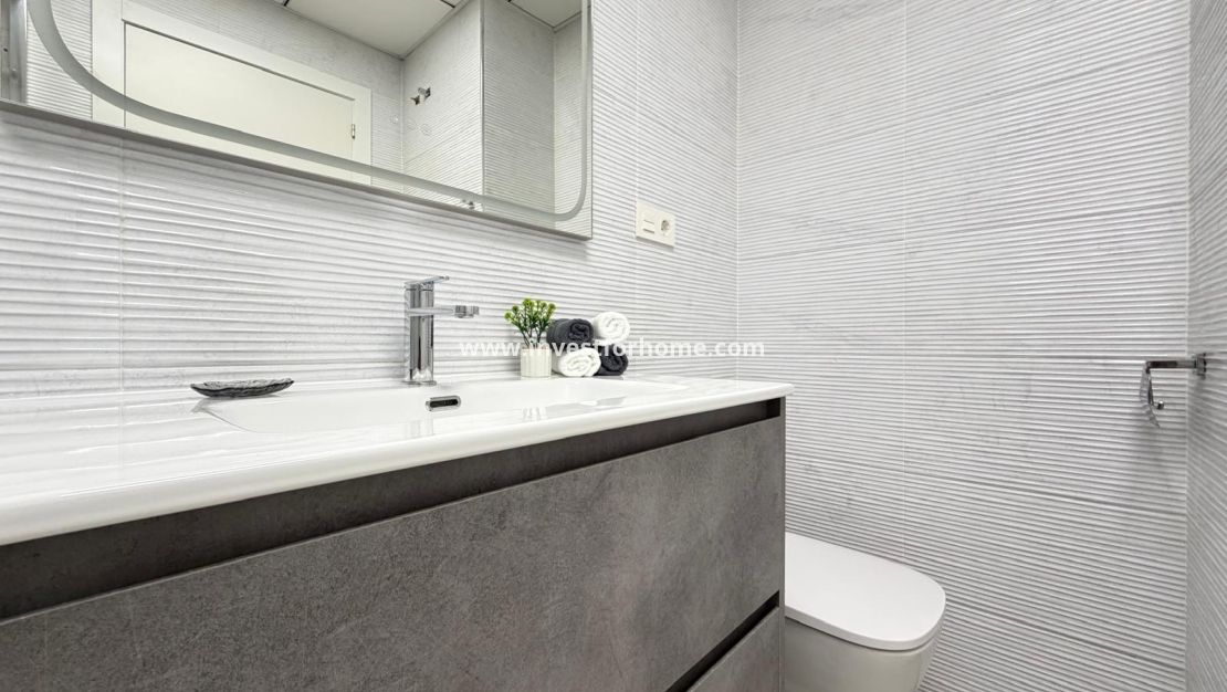 Reventa - Apartamento - Torrevieja - Playa del Cura