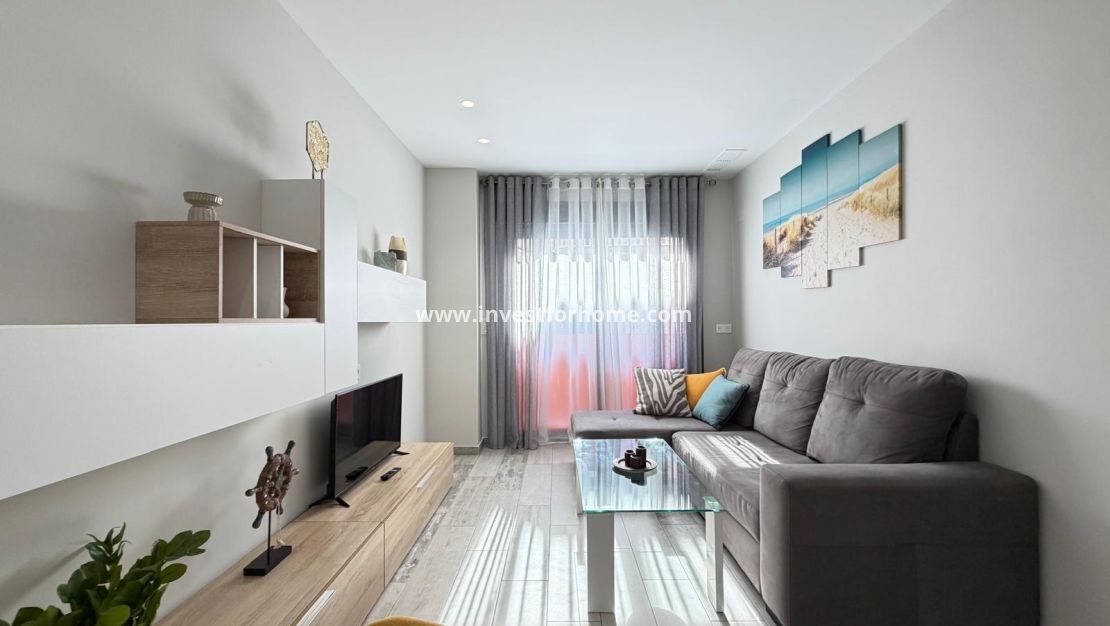 Reventa - Apartamento - Torrevieja - Playa del Cura