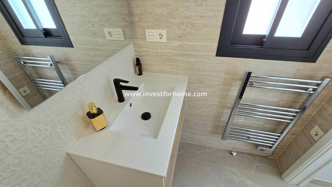 Reventa - Apartamento - Torrevieja - Playa del Cura
