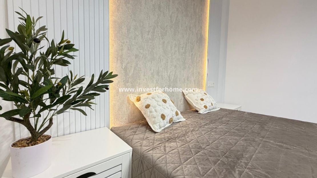 Reventa - Apartamento - Torrevieja - Playa del Cura