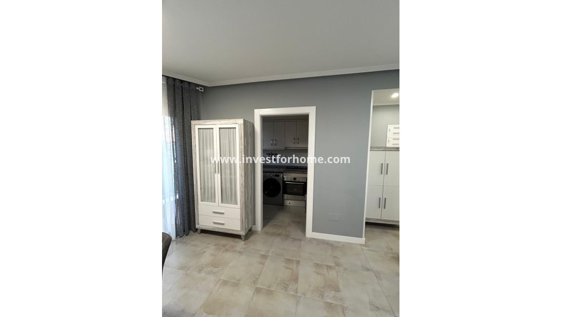 Reventa - Apartamento - Torrevieja - Playa del Cura