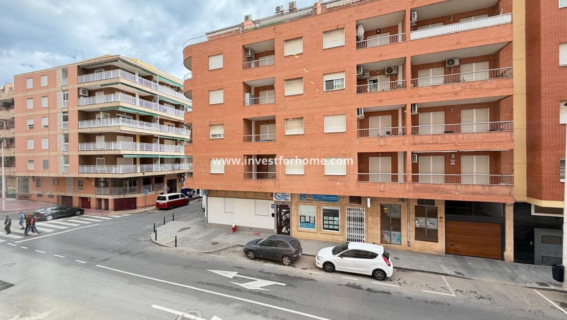 Reventa - Apartamento - Torrevieja - Playa del Cura
