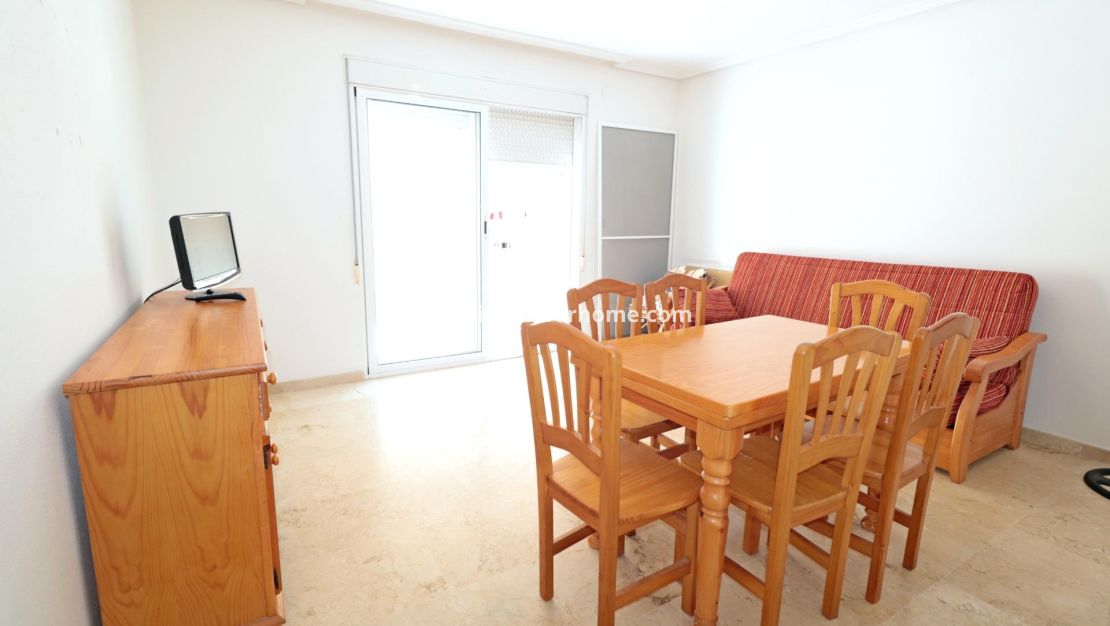 Reventa - Apartamento - Torrevieja - Playa del Cura