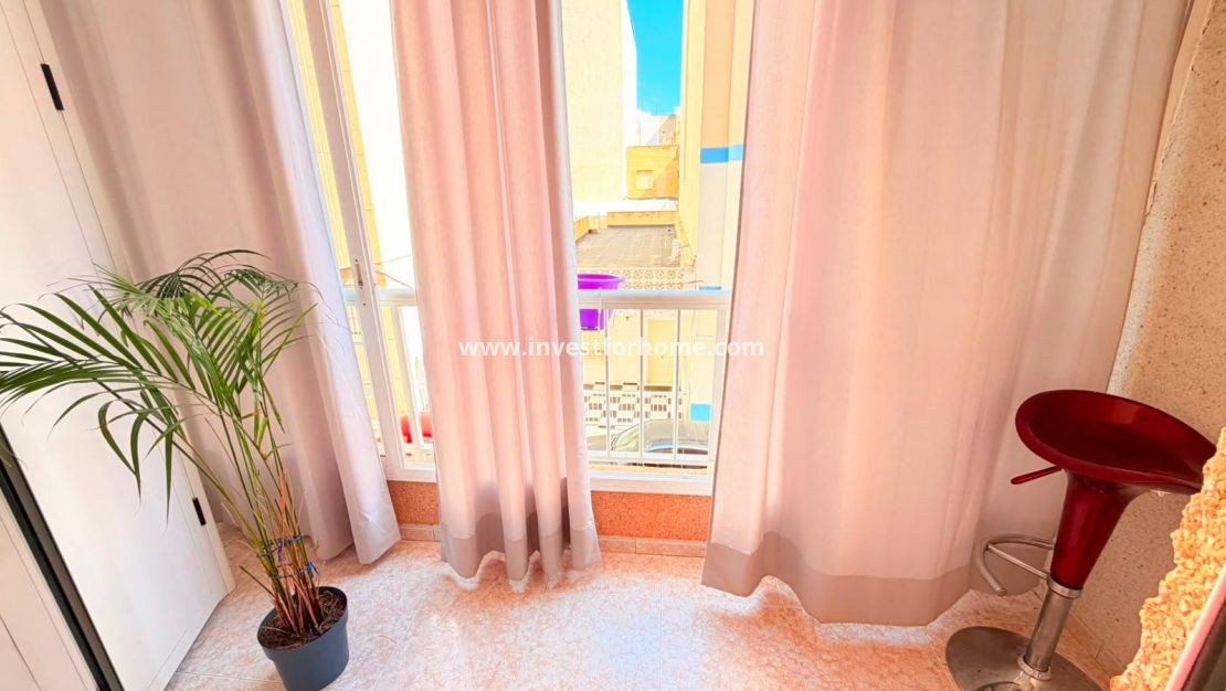Reventa - Apartamento - Torrevieja - Playa del Cura